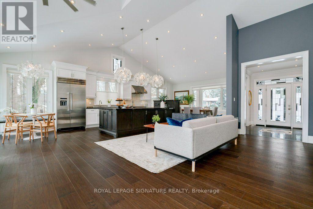 15 SULKARA COURT