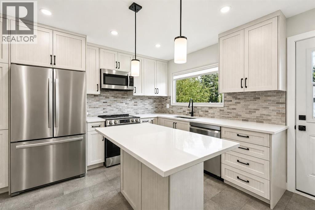 117 Chinook Drive SW