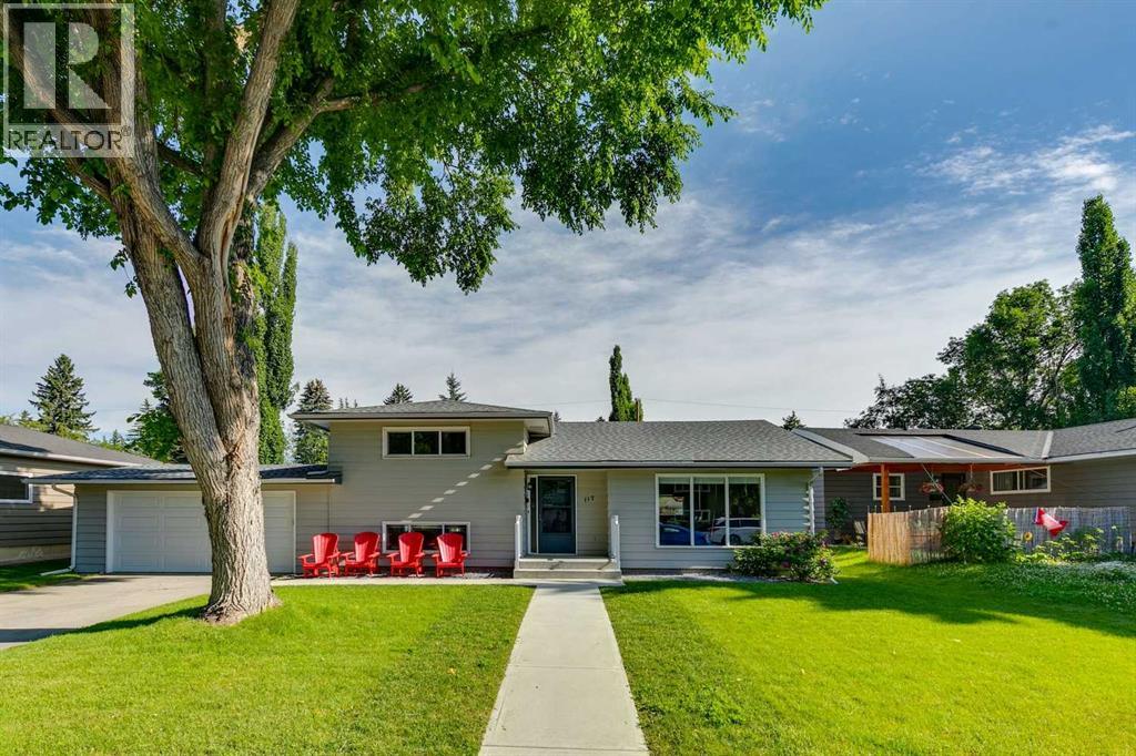 117 Chinook Drive SW