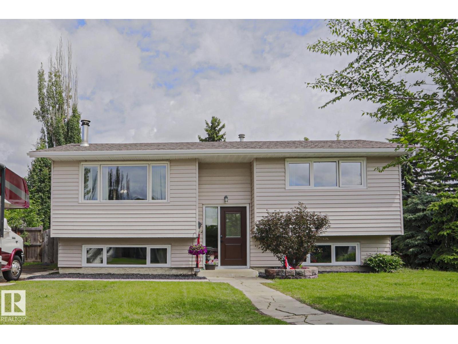 2007 67 ST NW