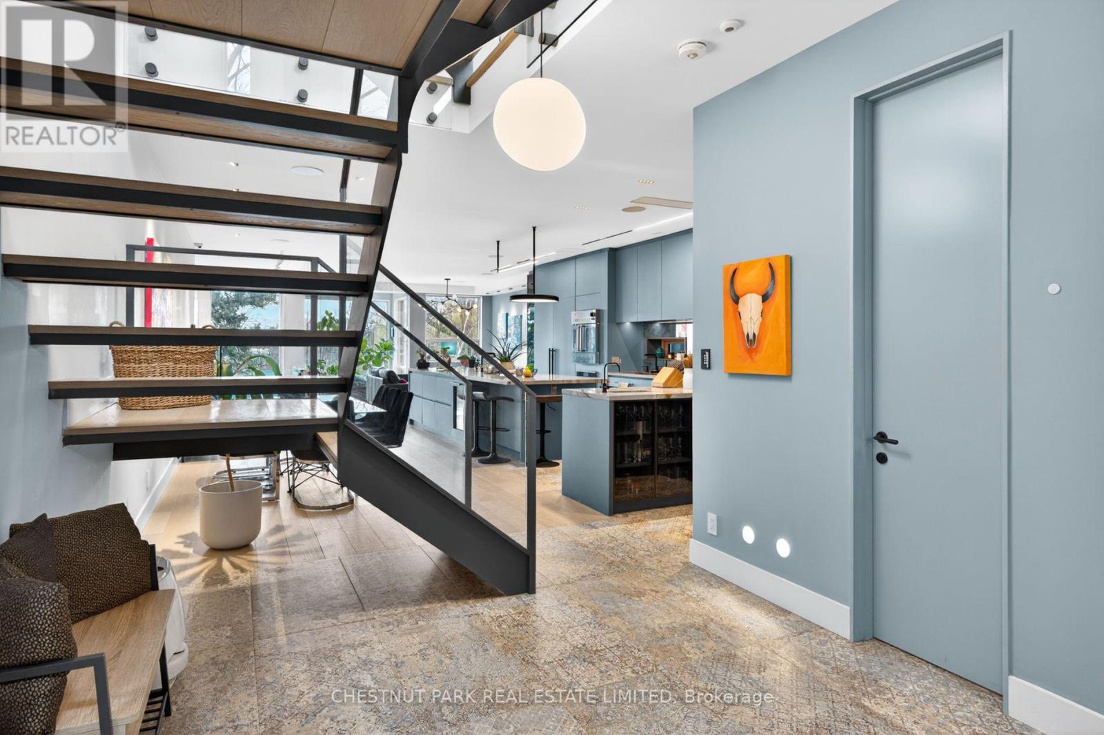 15 ALBEMARLE AVENUE