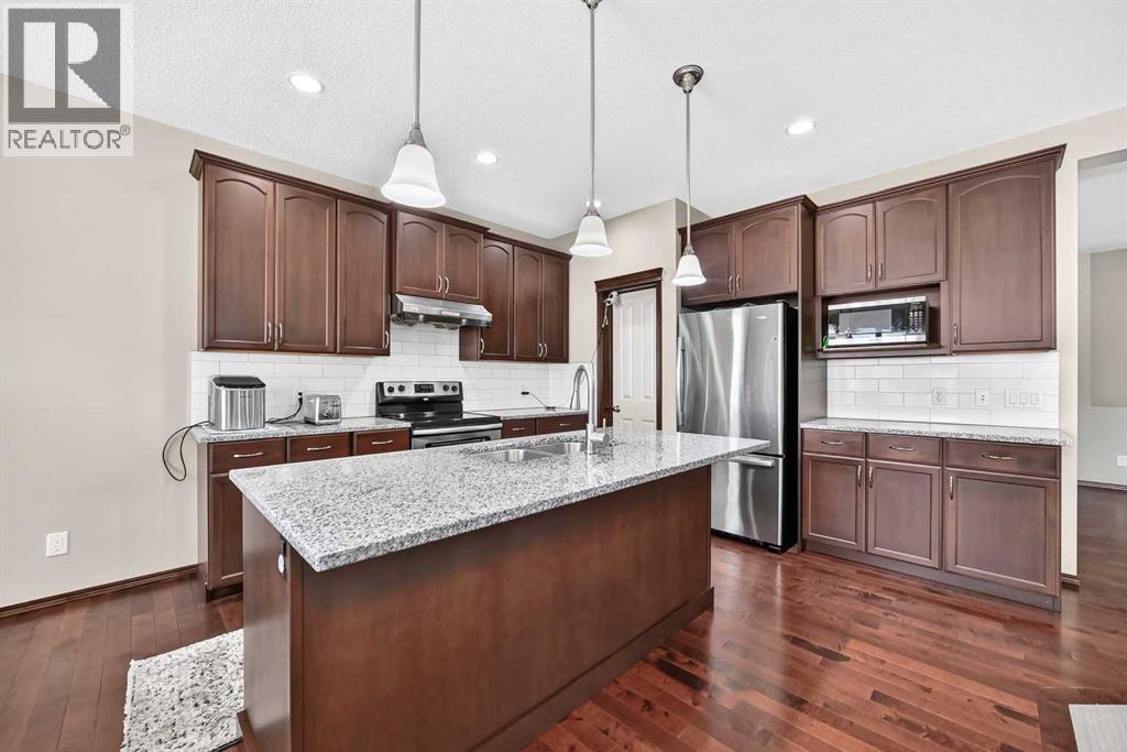 36 Auburn Bay Avenue SE