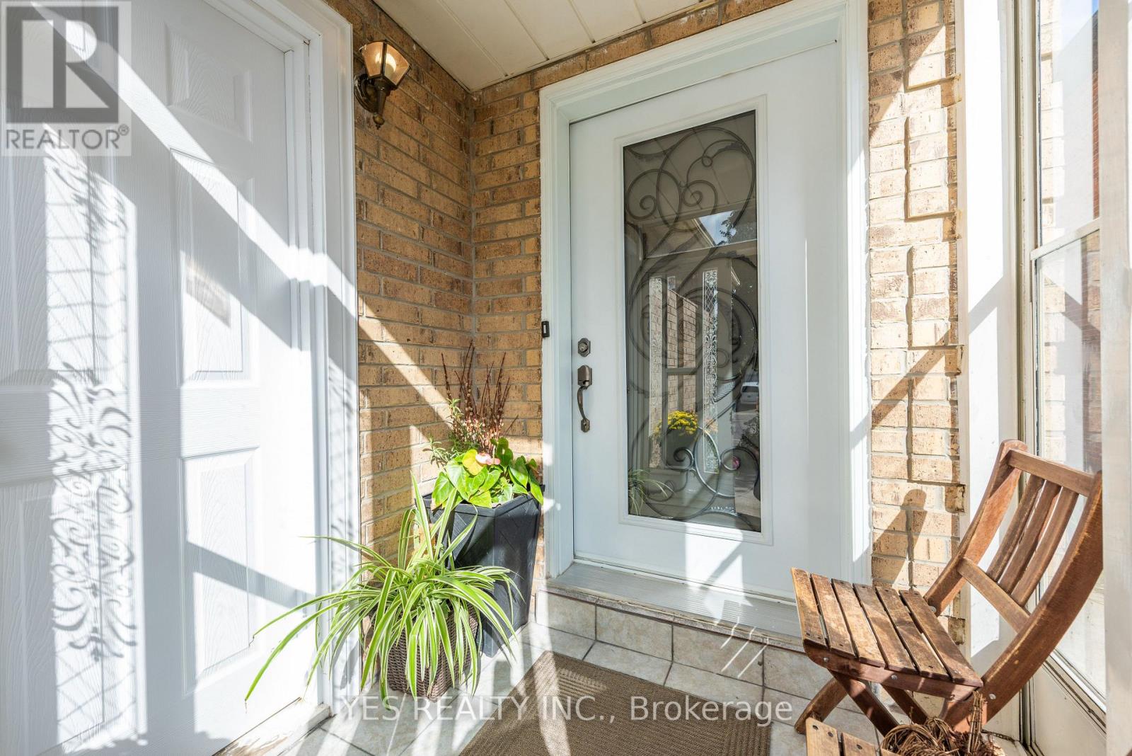 7 COLCHESTER AVENUE