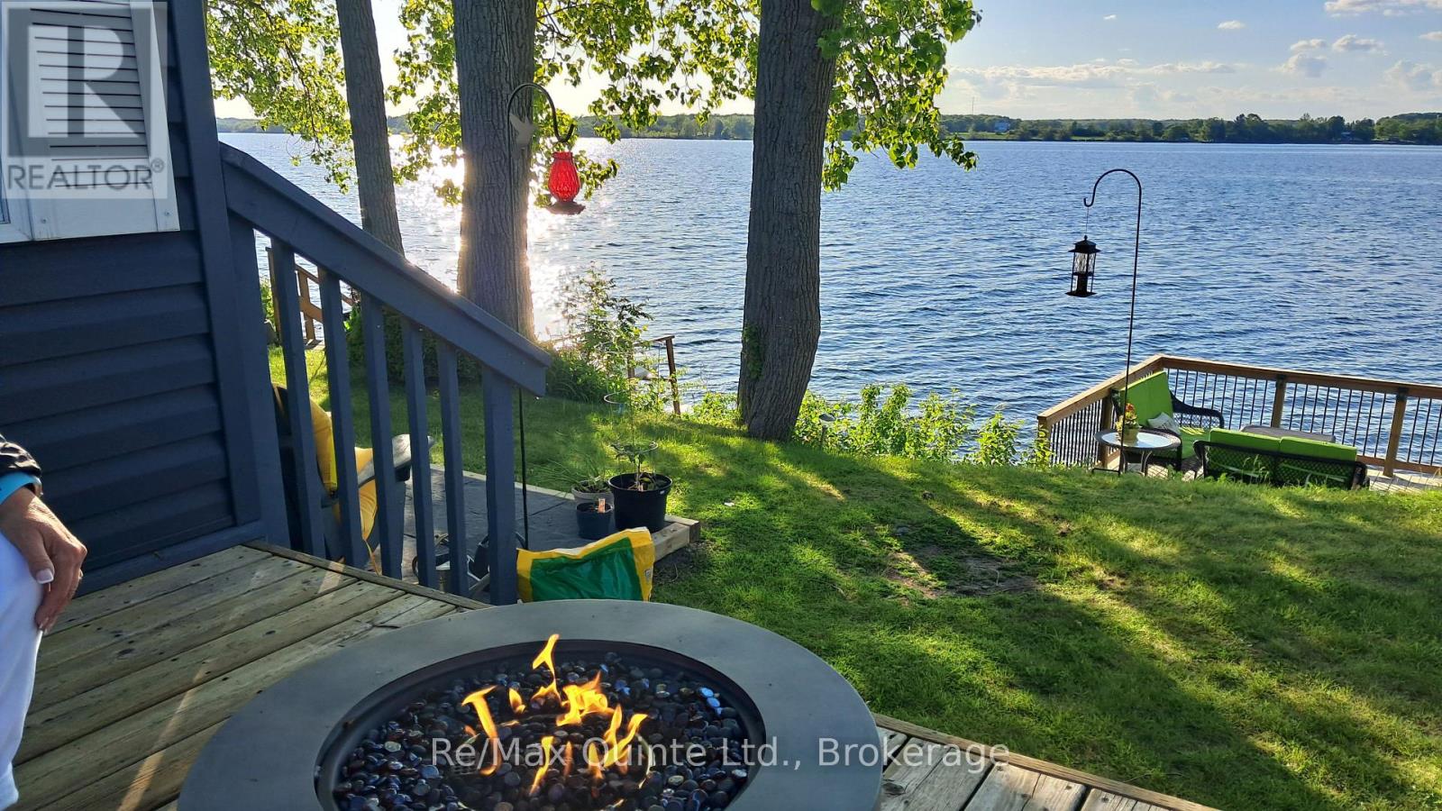 486 COUNTY ROAD 18 106 CHERRY BEACH LANE