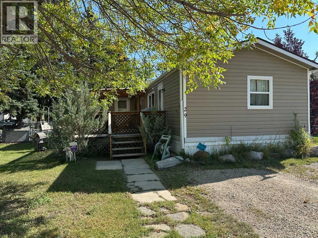 29, 6205 54 STREET, PONOKA, AB T4J 1M5 - Image 1445981942.jpeg?d=l