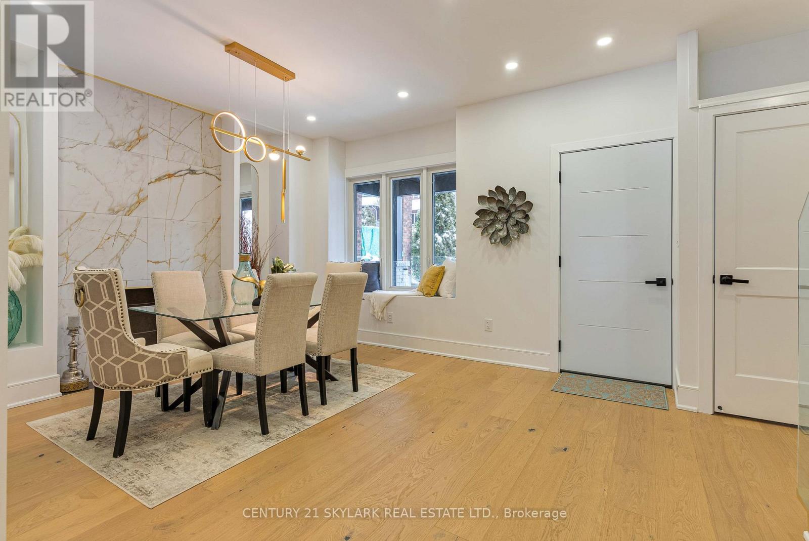208 GAINSBOROUGH ROAD