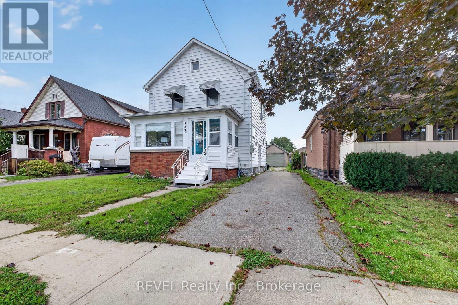 457 DAVIS STREET