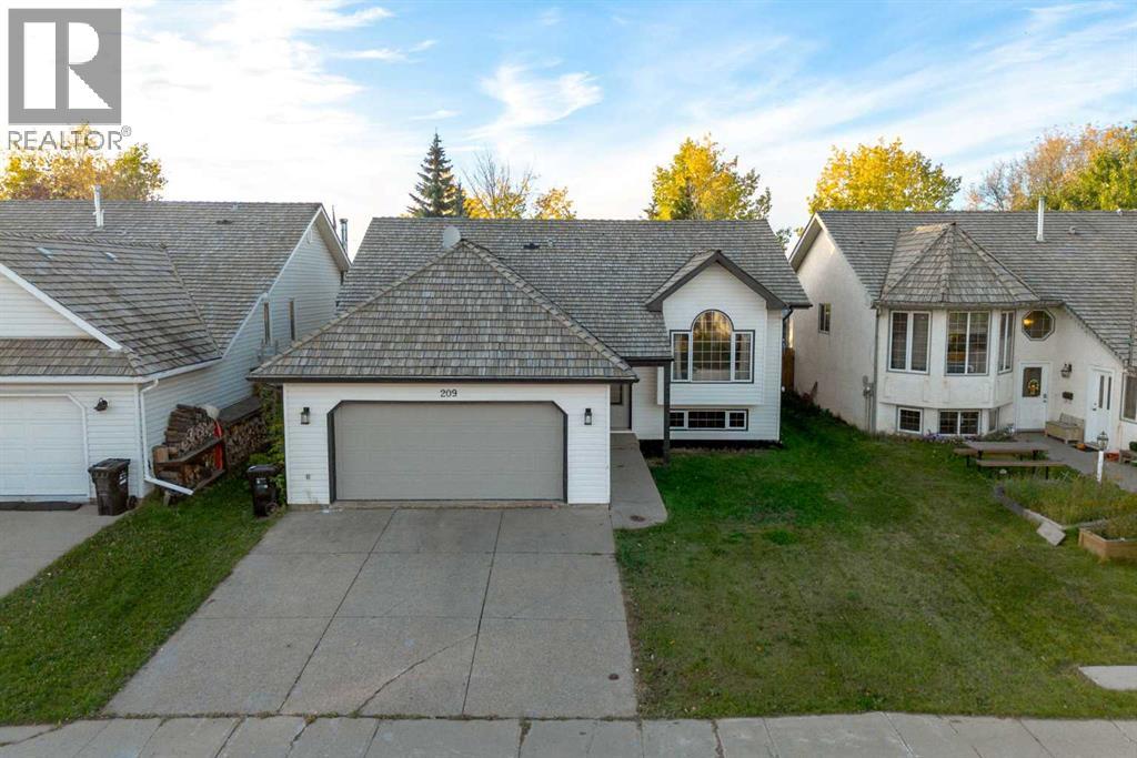 209 BALL PLACE, FORT MCMURRAY, AB T9K 2A1 - Image 793138752.jpeg?d=l
