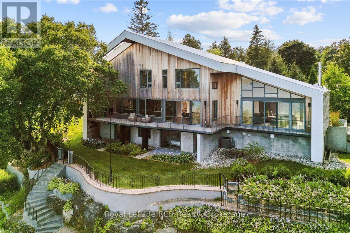 20 EVERETT ROAD