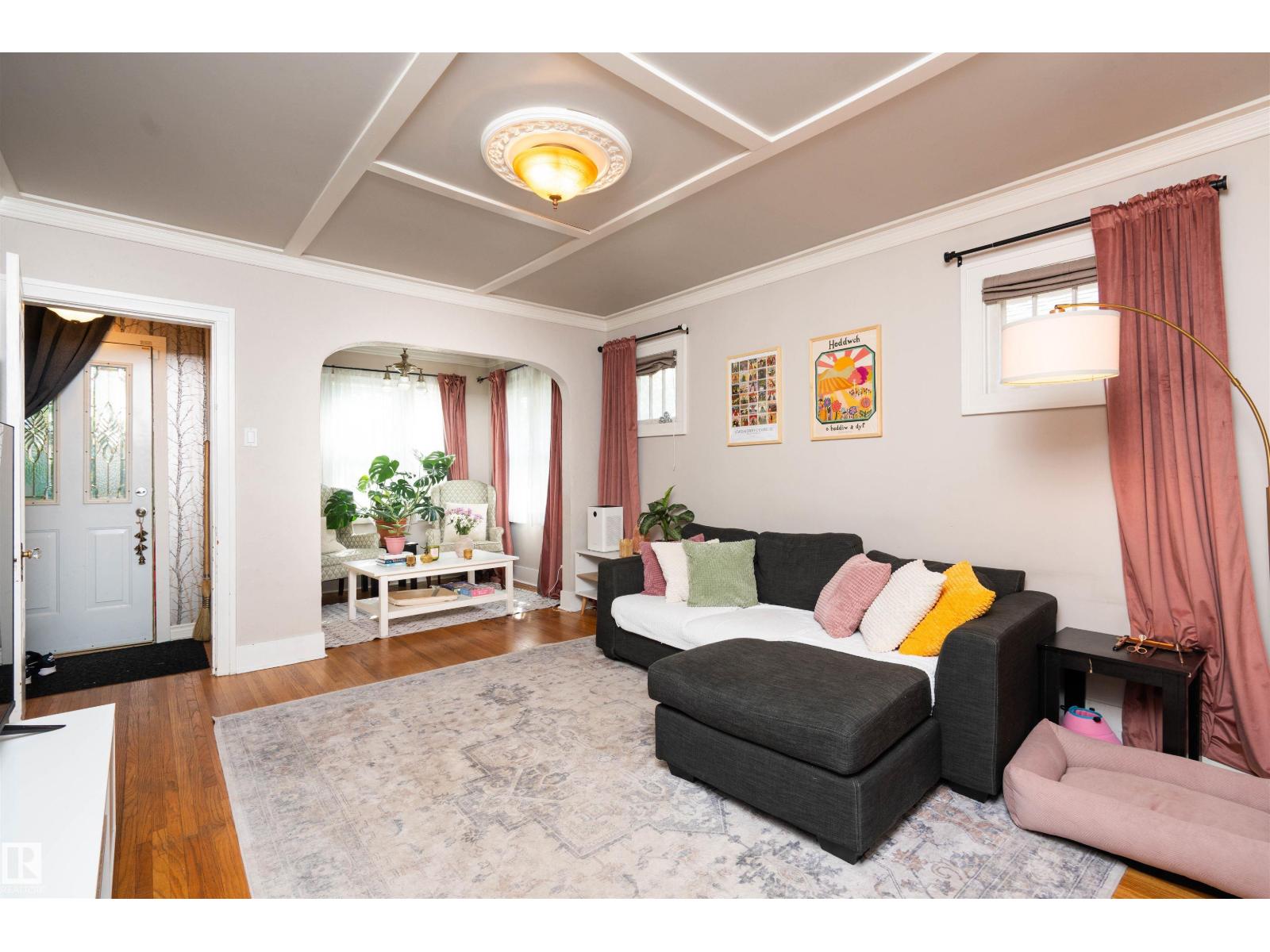 11506 94 ST NW