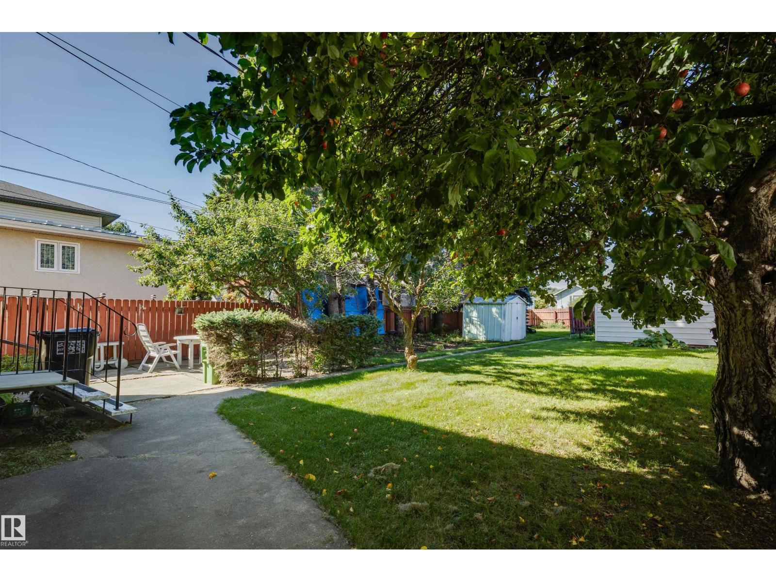 10916 151 ST NW