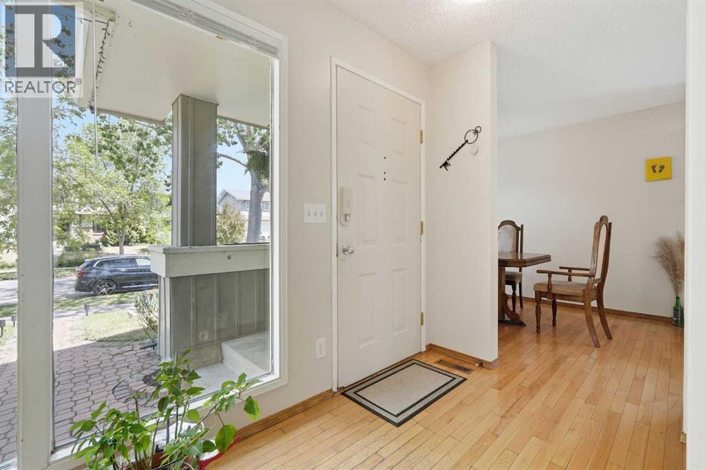 121 Sunbank Way SE