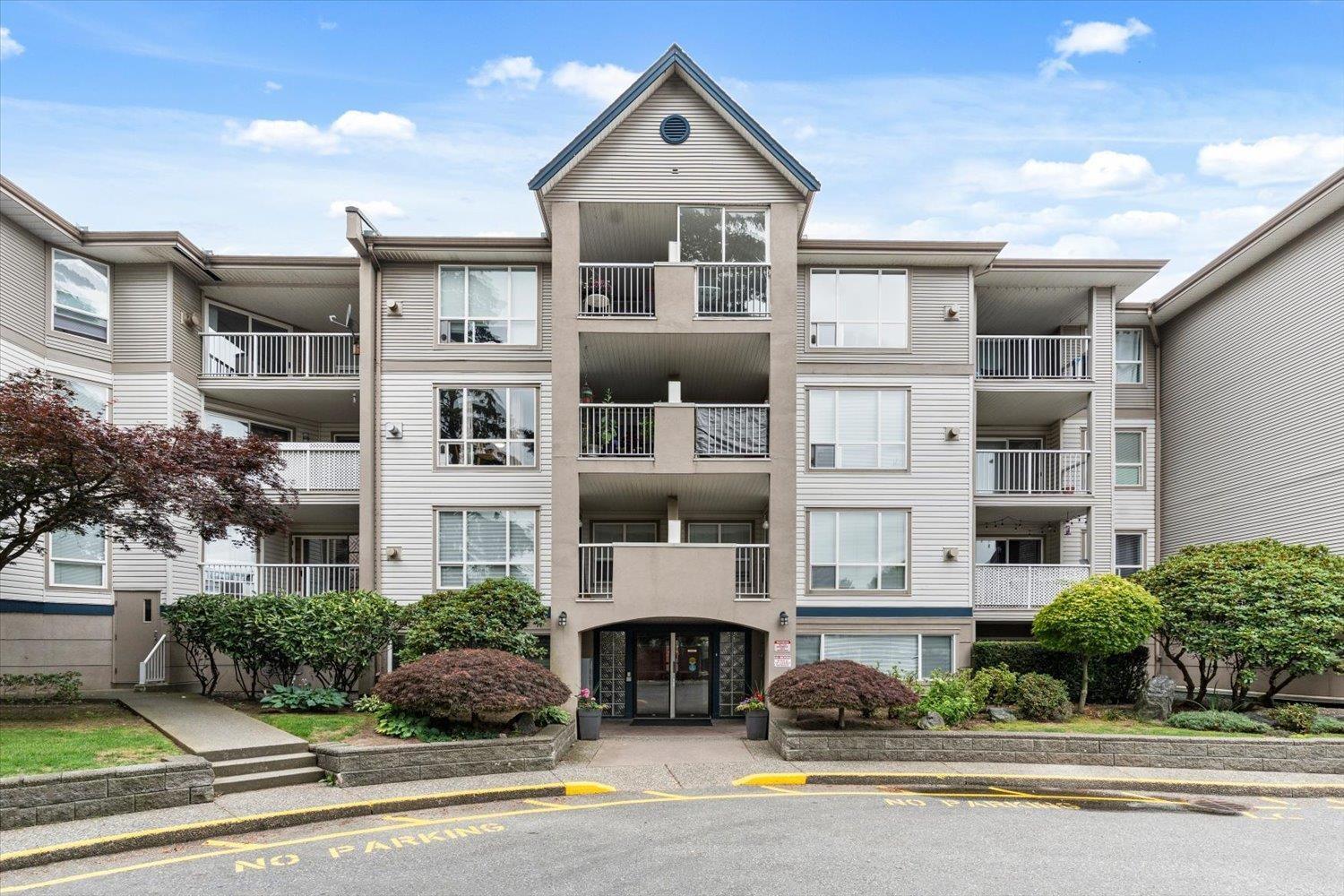 305 9165 BROADWAY STREET, Chilliwack Proper East