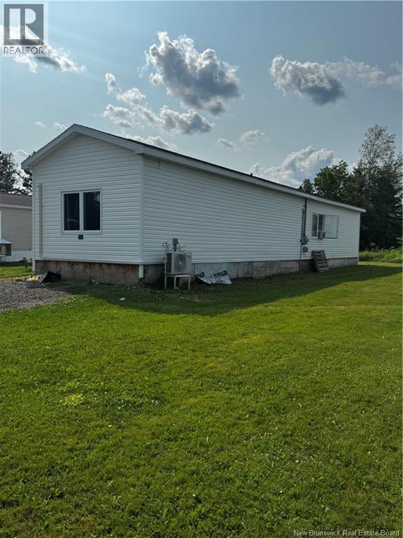 Photo 1 of 16 — 17 Russell Drive, Salisbury, NB E4J 2C7