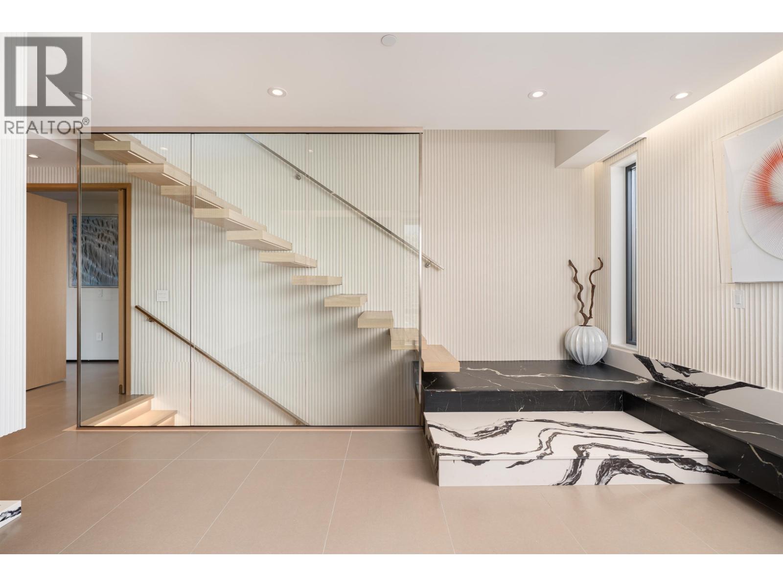 3489 PUGET DRIVE
