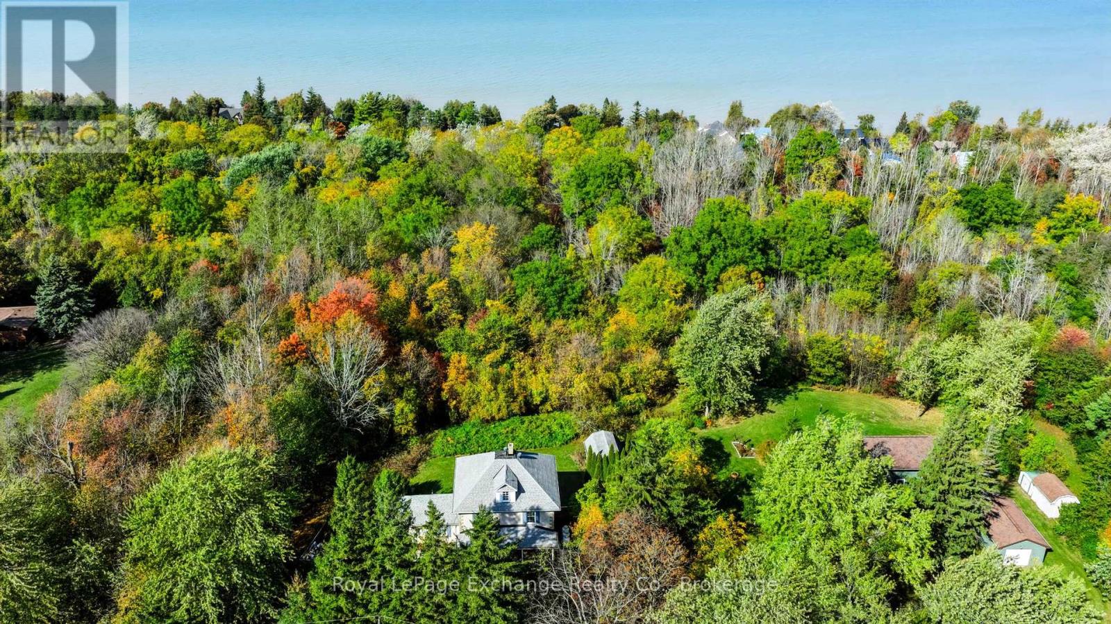 814 LAKE RANGE DRIVE