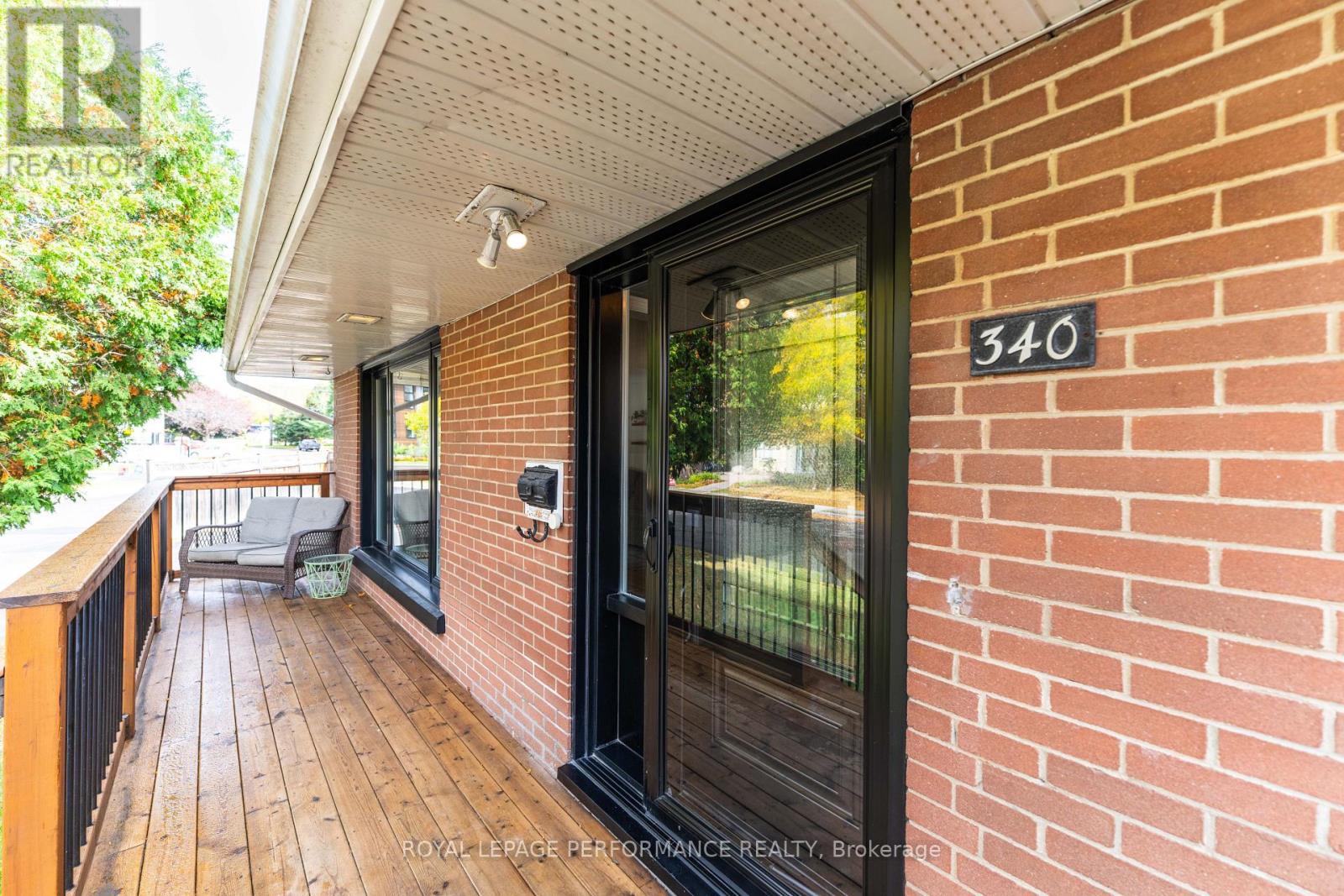 340 ST-DENIS STREET