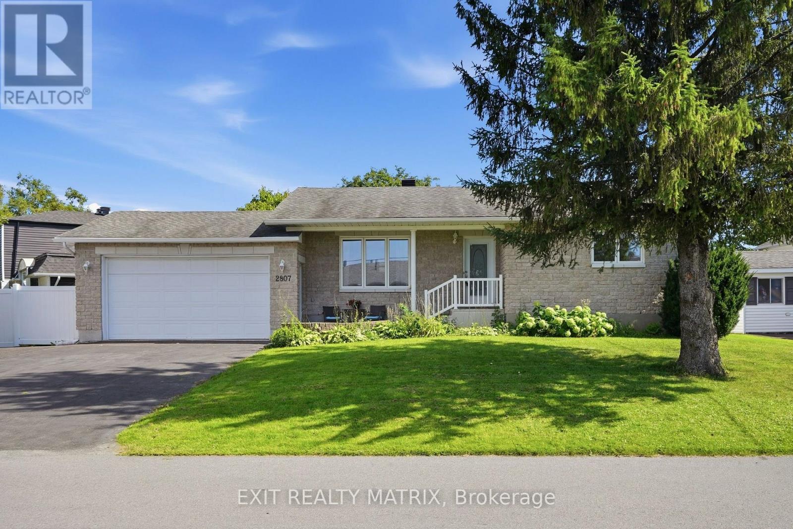 2807 LEONARD STREET - Photo 2