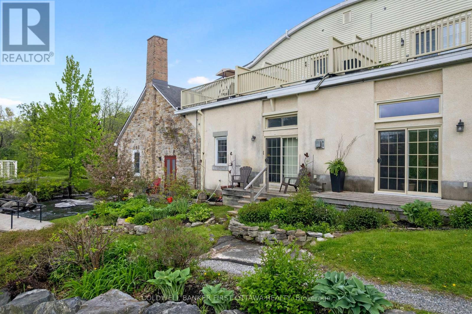 7A LEWIS STREET