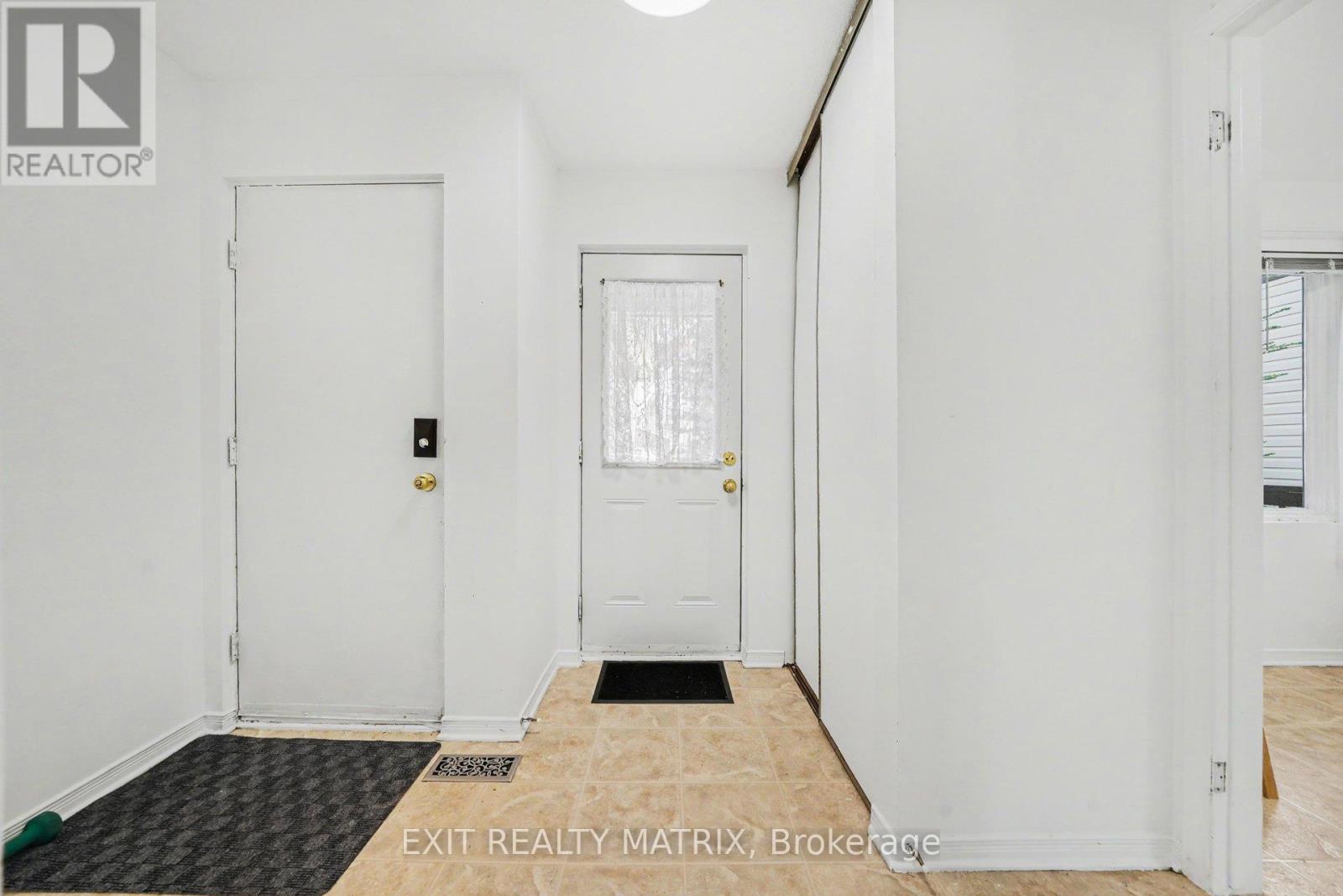 3773 AUTUMNWOOD STREET - Photo 4