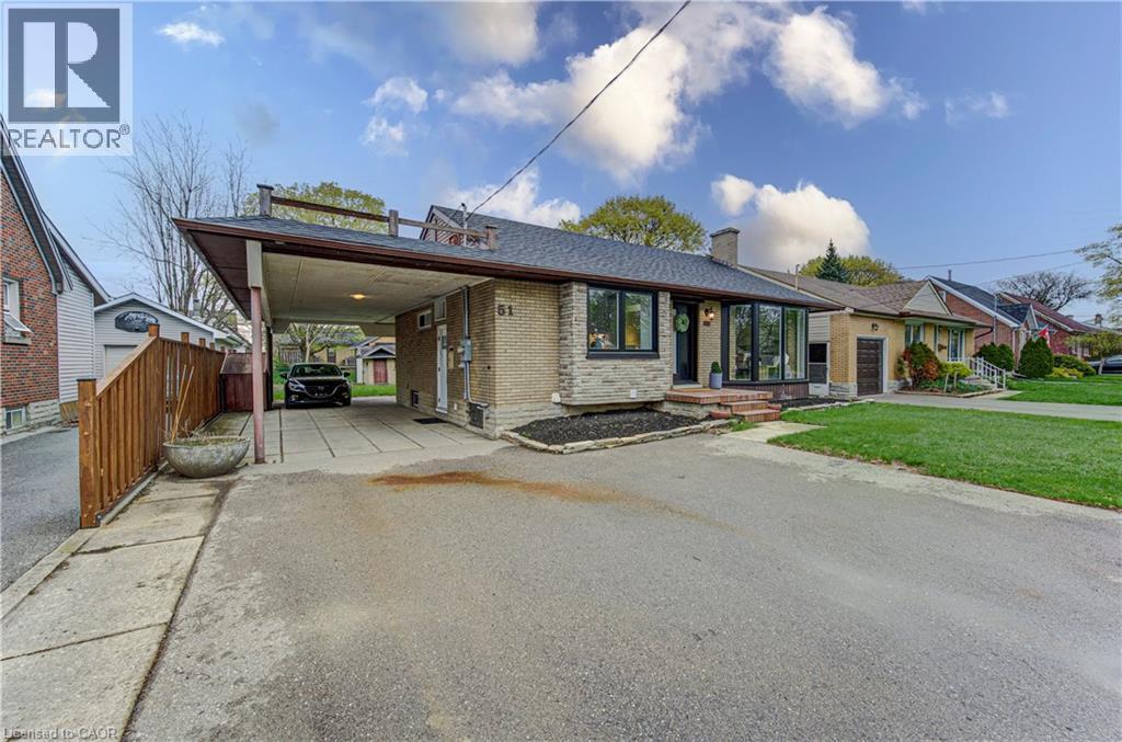 51 ROSEMOUNT Drive