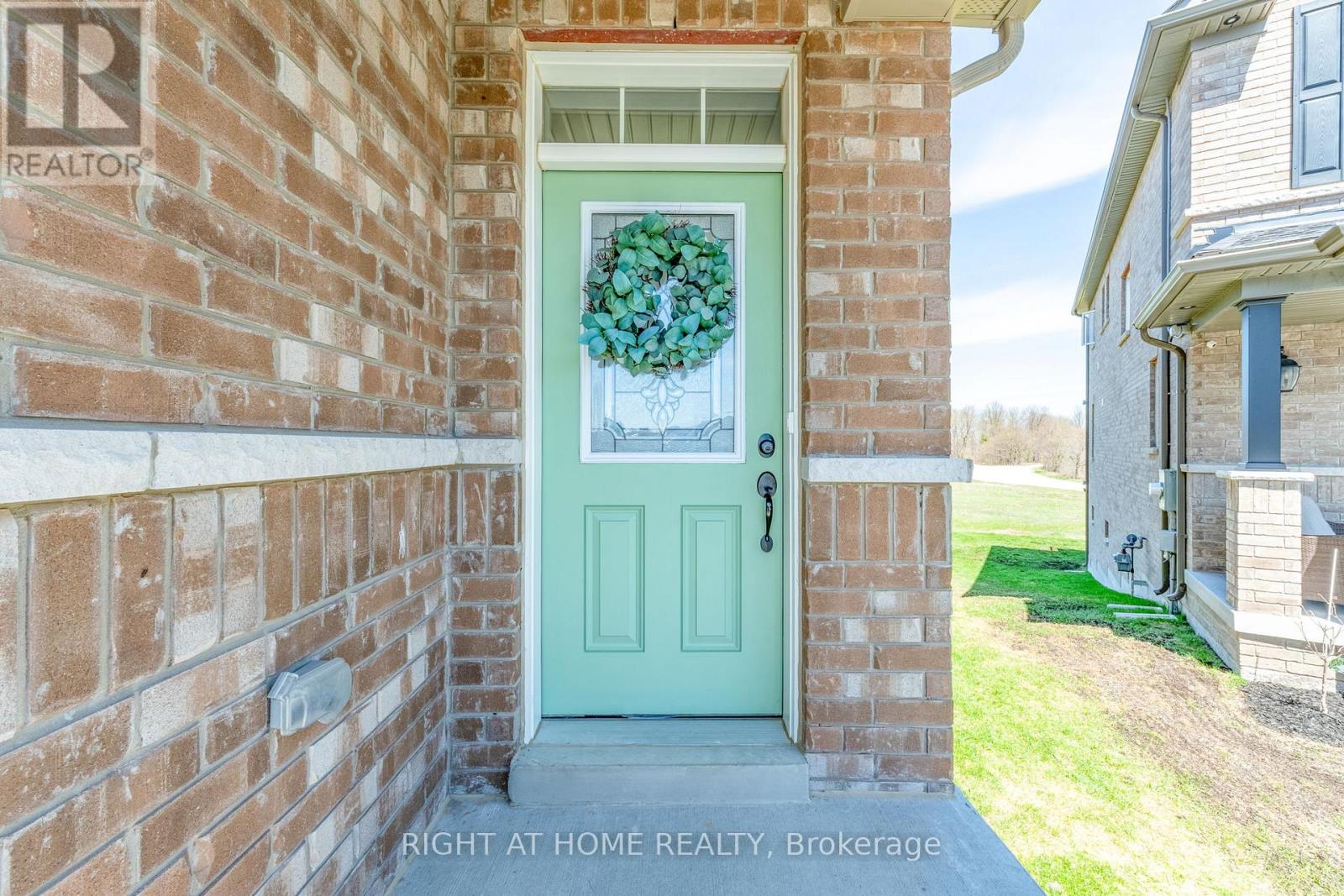 68 WOOD CRESCENT