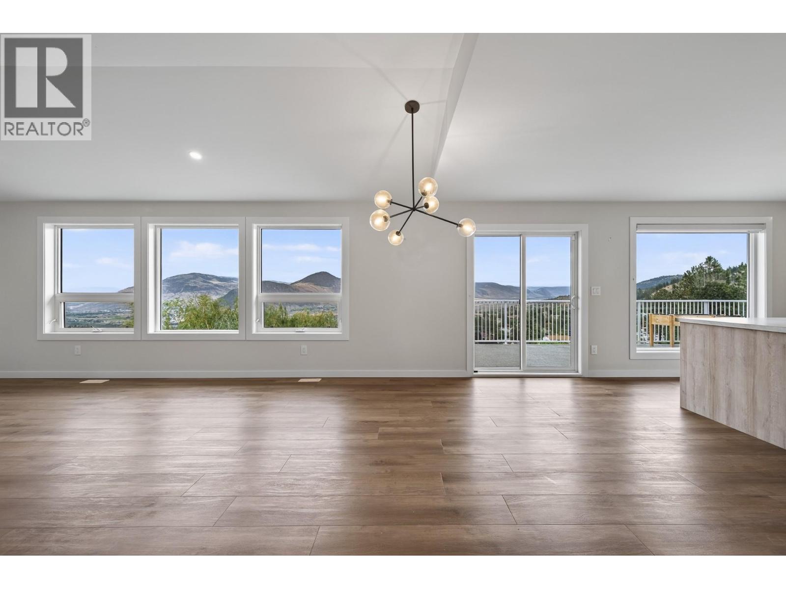 318 Gleneagles Drive