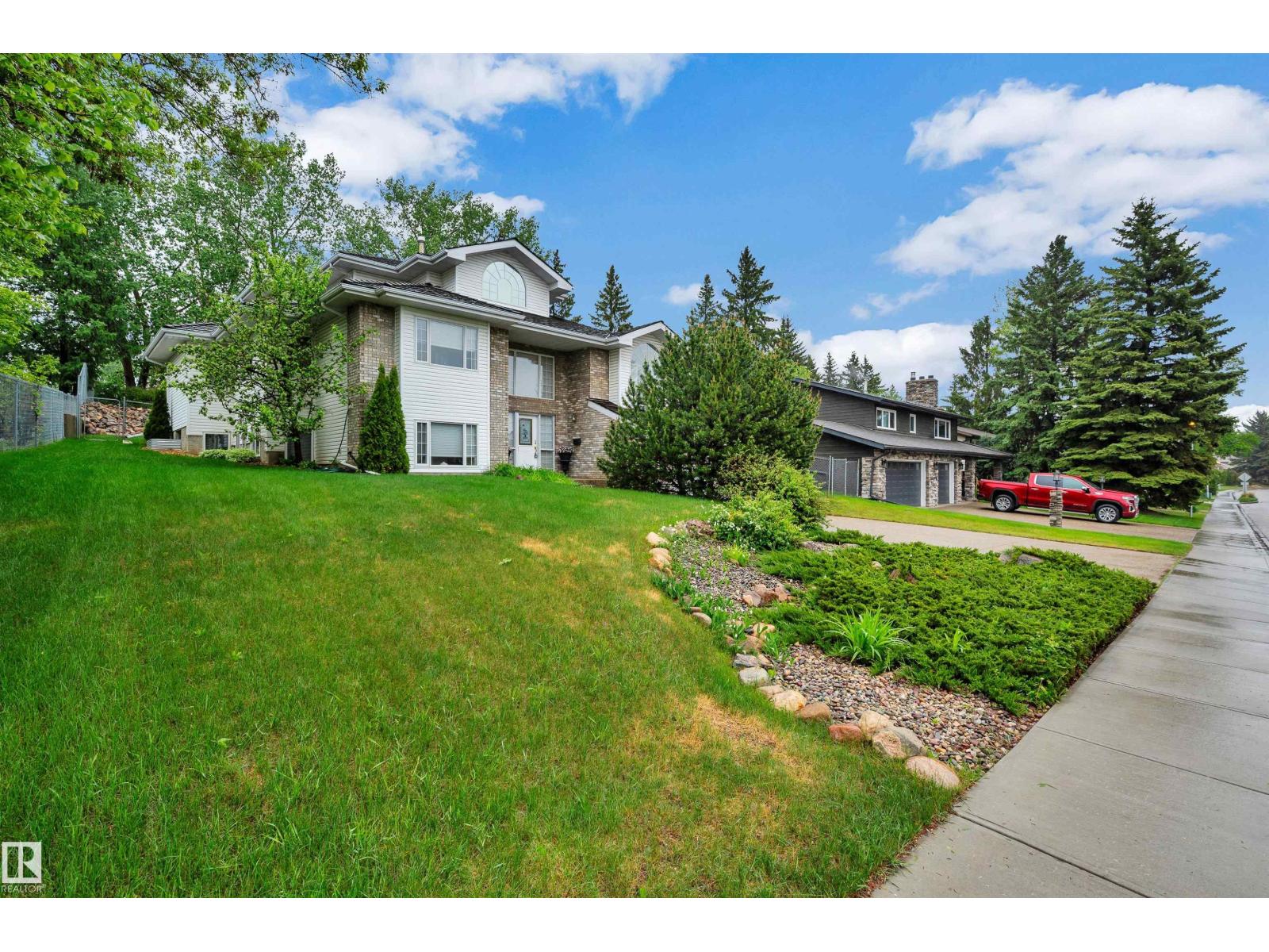 74 BEAUVISTA DR