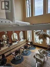 783 QUEEN STREET W