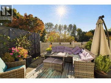 2204 PORTSIDE COURT Vancouver BC V5P 4V1