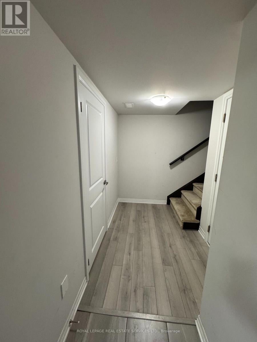 1110 - 585 COLBORNE STREET