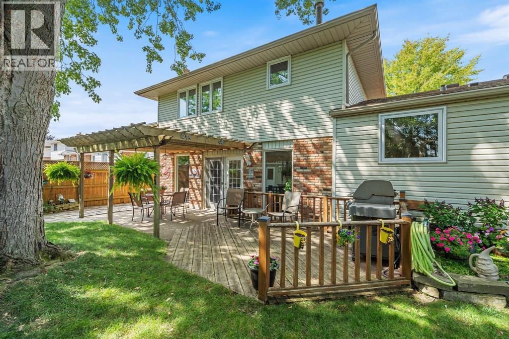 1322 WILTSHIRE DRIVE - Photo 2