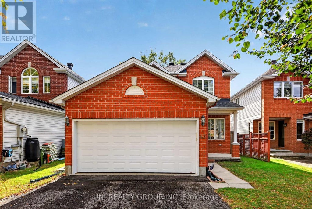 43 CRYSTAL PARK CRESCENT, OTTAWA, ON K2C 4A3 - Image 774278270.jpeg?d=l