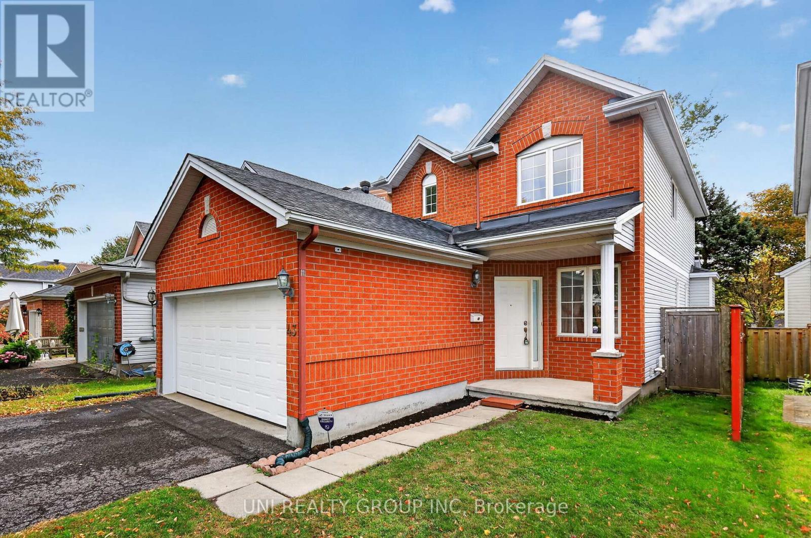 43 CRYSTAL PARK CRESCENT