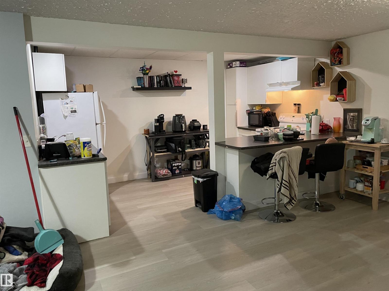 3504 106 ST NW