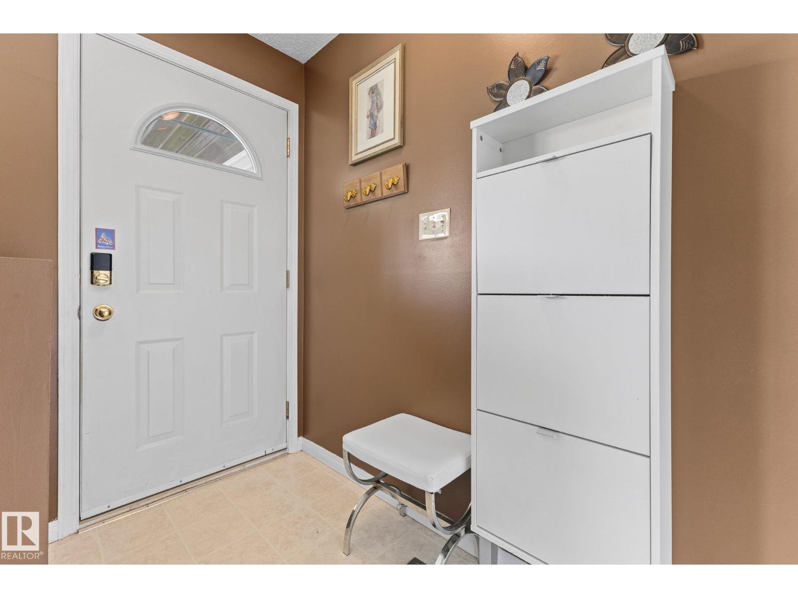 17132 103 ST NW