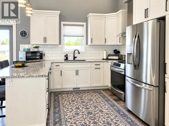 253 Greenwood Road