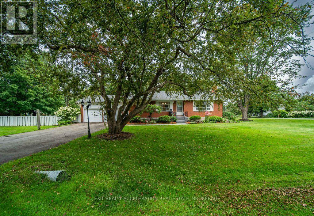 28 SOUTHCREST DRIVE