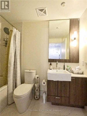 88 Blue Jays Way, Toronto (Waterfront Communities), ON 5