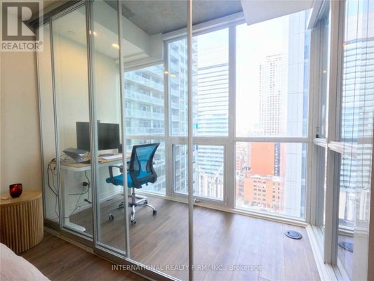 88 Blue Jays Way, Toronto (Waterfront Communities), ON 4