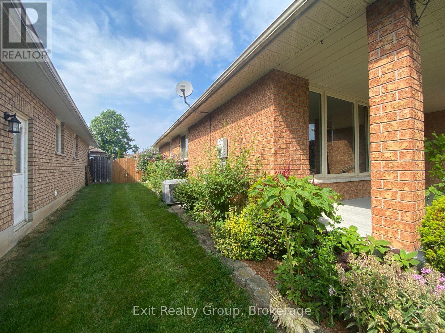 60 OAK RIDGE BOULEVARD