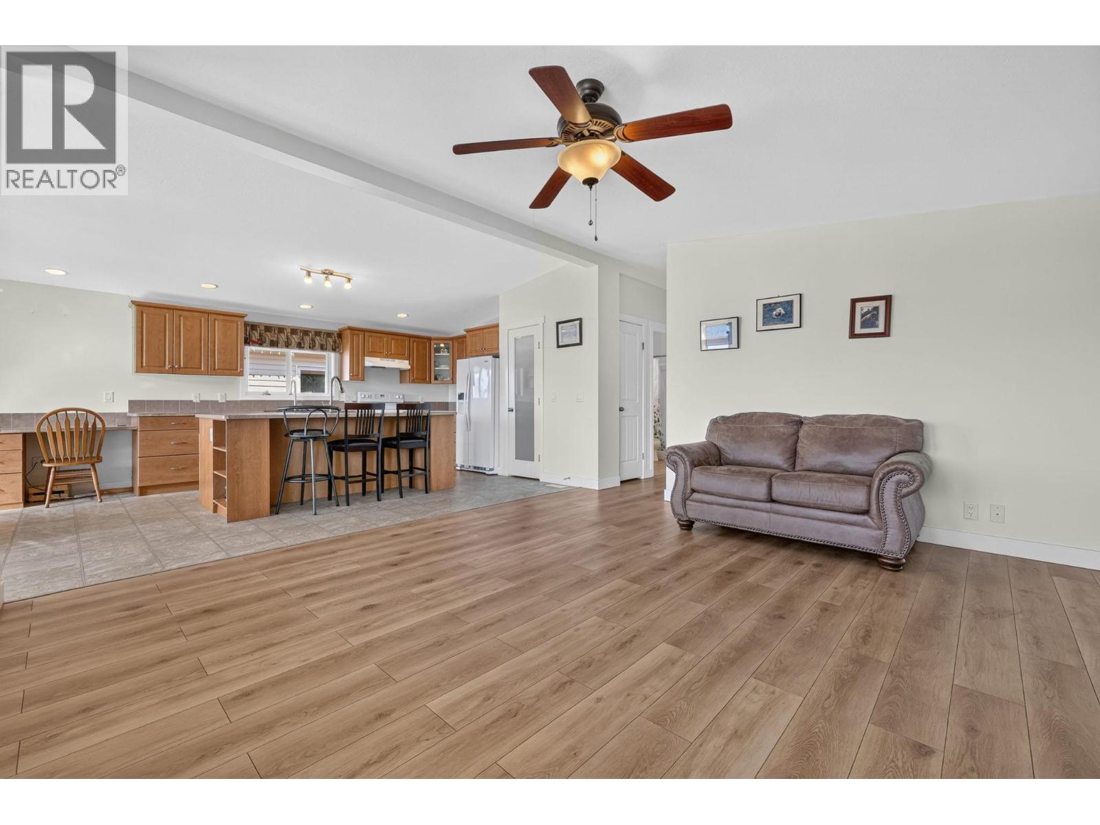 2440 Old Okanagan Highway Unit# 1311