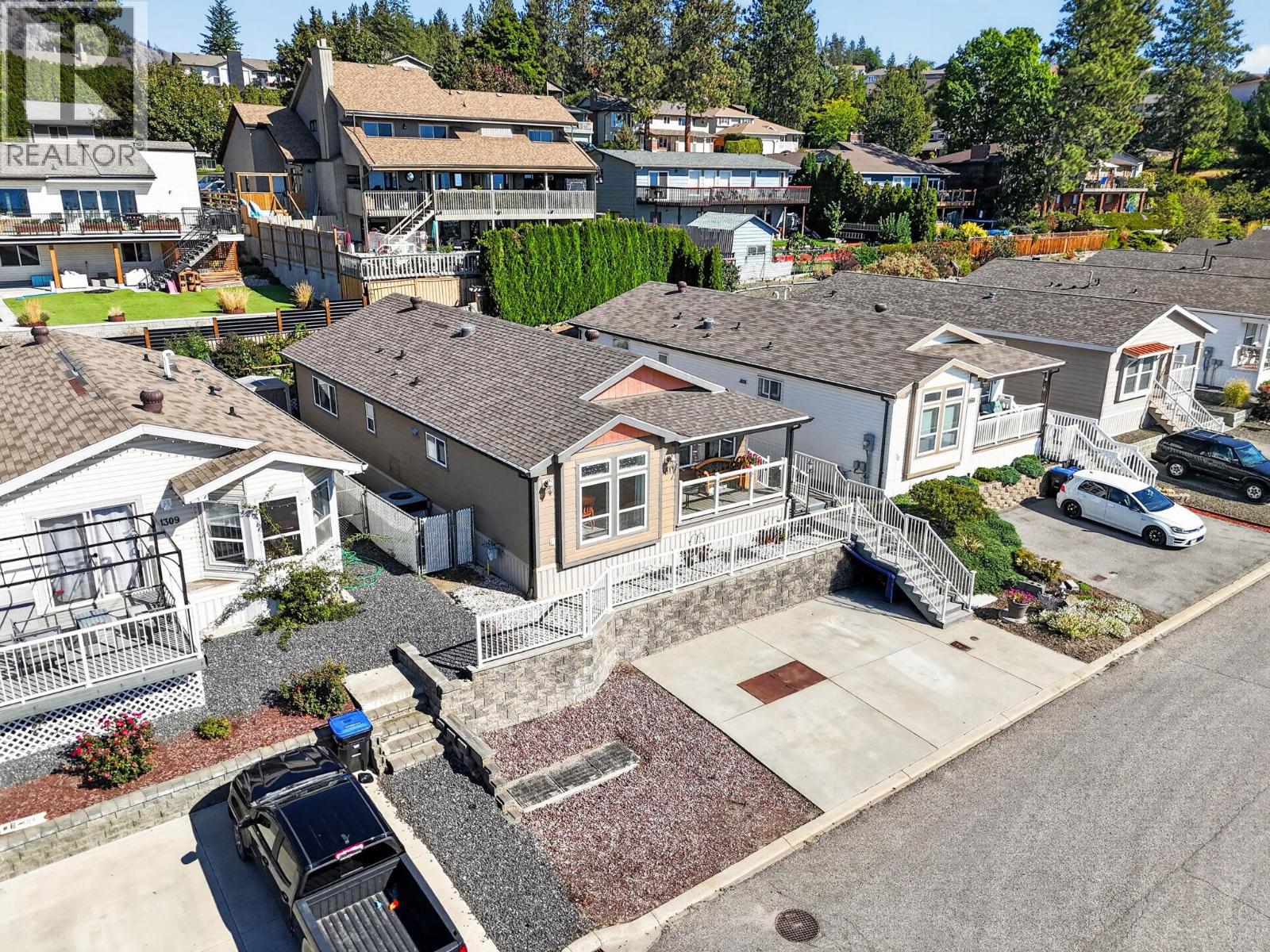 2440 Old Okanagan Highway Unit# 1311