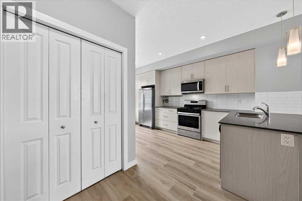 154 Seton Passage SE