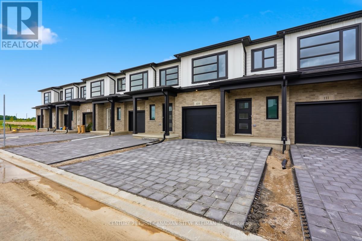 105 - 2840 BUROAK DRIVE