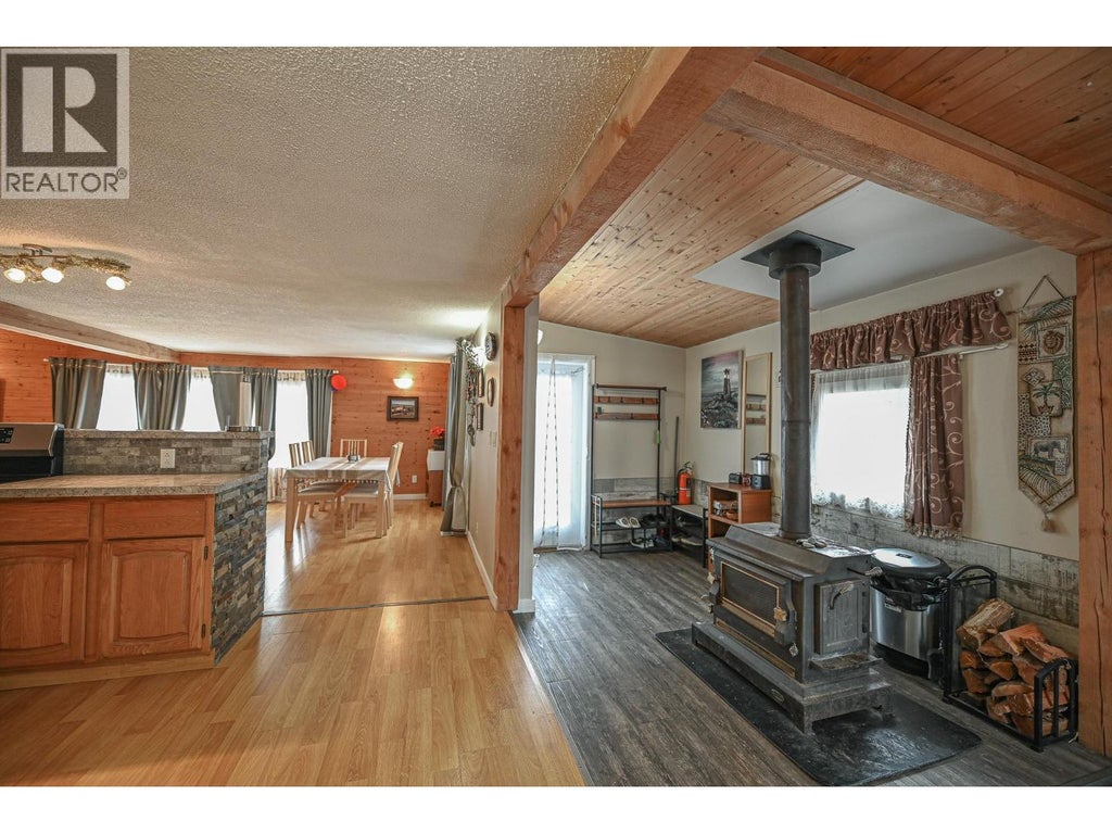 4981 SPRUCE AVENUE, CANAL FLATS, BC V0B 1B0 - Image 15027433.jpeg?d=l