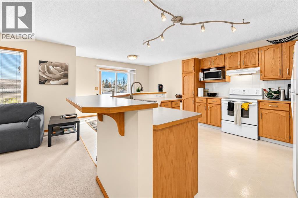 1210 Harvest Hills Drive NE