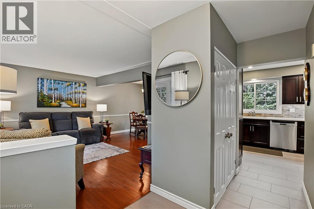111 MACGREGOR Crescent