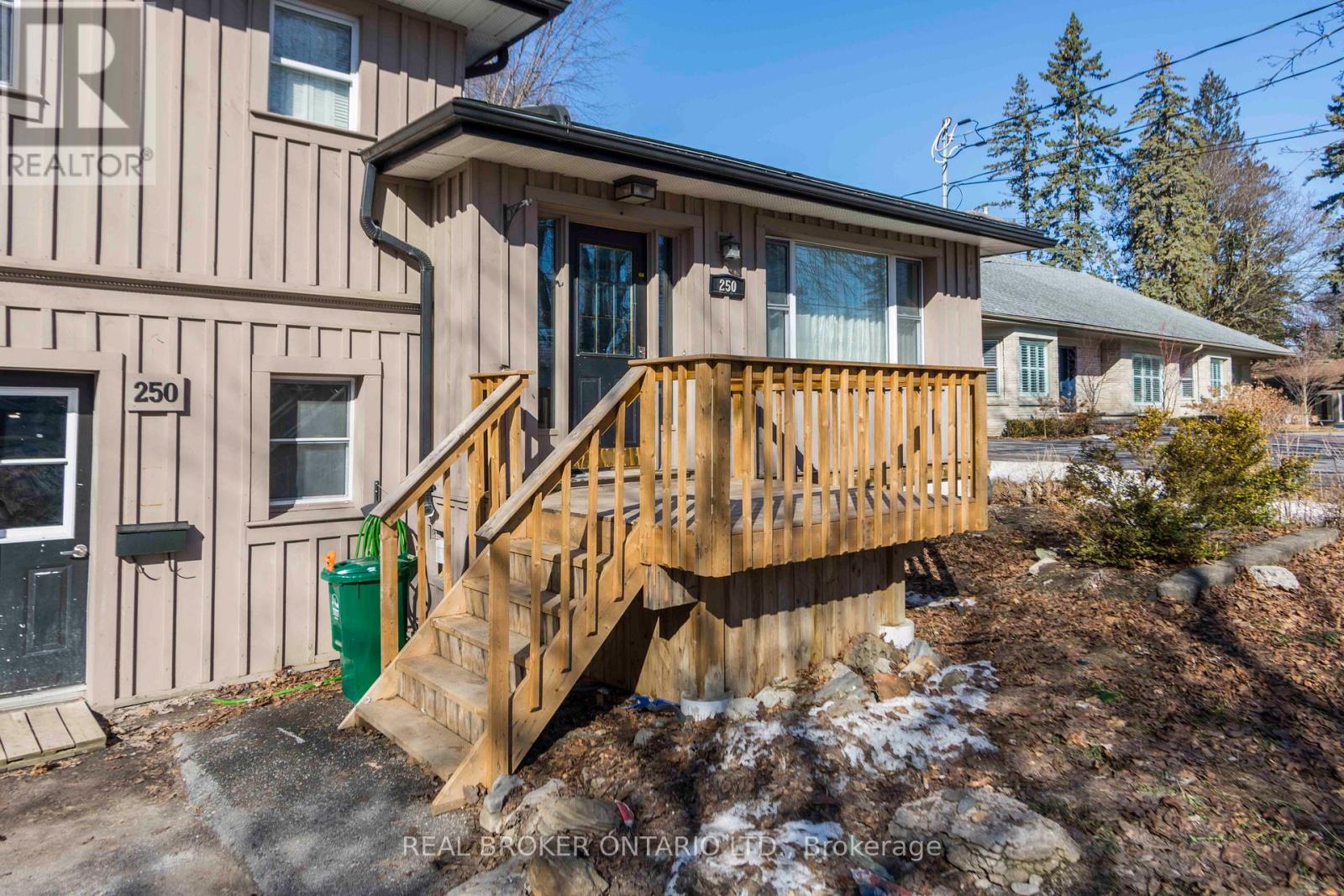 250 MACDONALD AVENUE