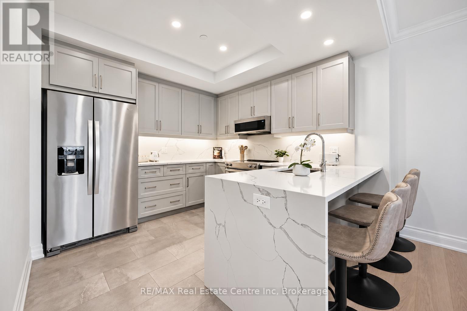 707 - 1880 GORDON STREET